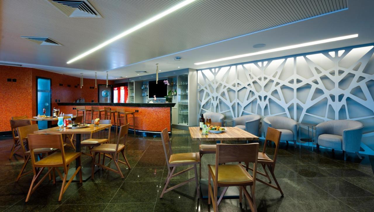 ויטוריה Hotel Senac Ilha Do Boi מראה חיצוני תמונה The interior of the restaurant